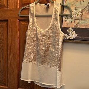 Semi sheer sequins tank top very light weight size medium 100% polyester